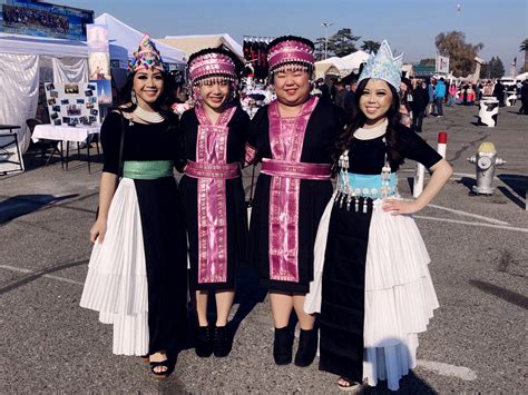 Fresno Hmong New Year :: Outfits & Yearly Reflection | ROSES AND WINE