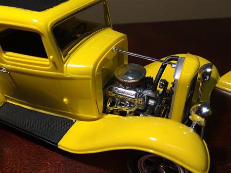 1932 Ford 5 Window Coupe -- Plastic Model Car Kit -- 1/25 Scale -- #854228 pictures by jle7513 ...