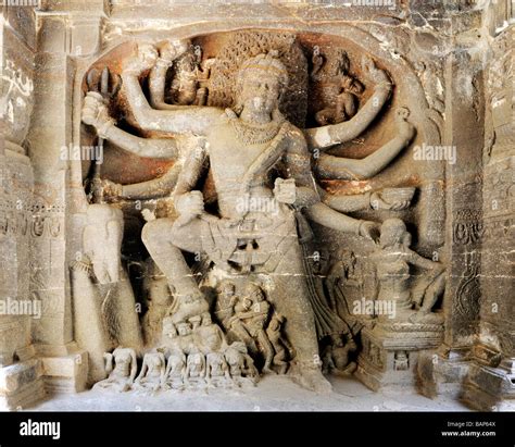 Kailash Temple Ellora Caves Cave 16 Stock Photo - Alamy