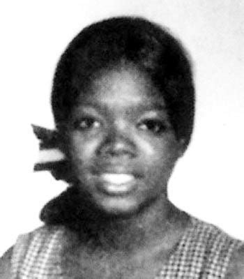 Childhood Pictures: oprah winfrey mini biography and rare childhood photos