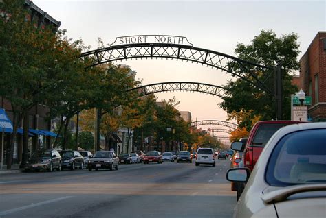 File:Columbus-ohio-short-north-arches.jpg - Wikimedia Commons