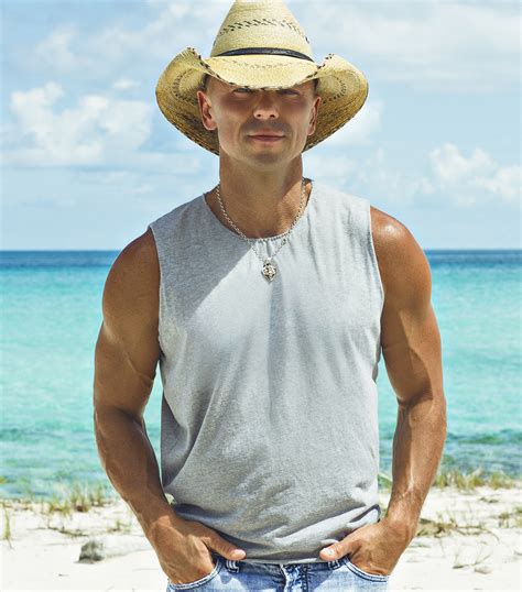 Kenny Chesney - Bio, Net Worth, Songs, Album, Concert, Tour, Tickets ...