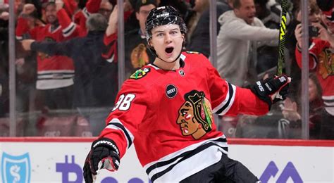 Blackhawks' Connor Bedard gives injury update: 'I feel ready'