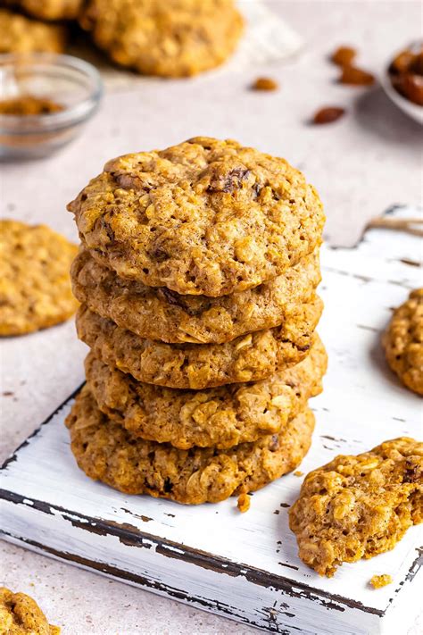 Healthy Oatmeal Raisin Cookies