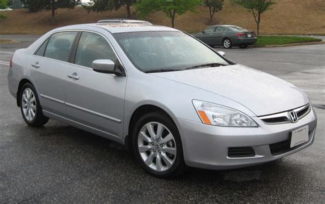 2006 Honda Accord - Information and photos - MOMENTcar