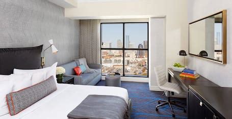 Hotel Preston: 2022 Room Prices, Deals & Reviews | Expedia.com