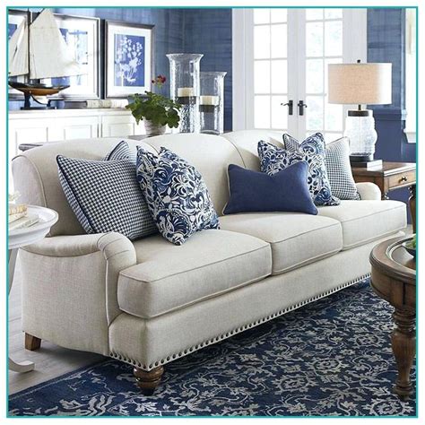 20+ Beige Couch Navy Pillows – The Urban Decor