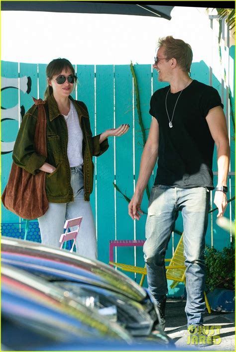 Dakota Johnson Looks So Happy Hanging Out with Her Brother Jesse: Photo 4162475 | Dakota Johnson ...