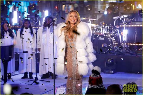 Mariah Carey Deems NYE a 'Disaster' After Tea Gets Misplaced: Photo 4006335 | Mariah Carey ...