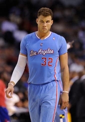 LA Clippers: A look at the history of the team's jerseys - Page 8