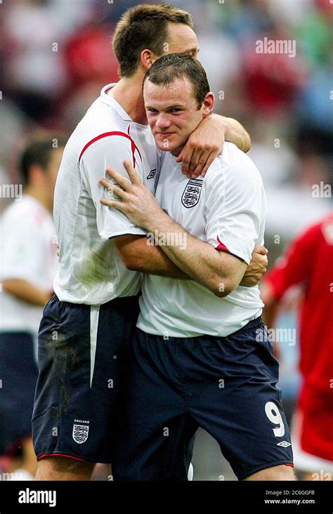 Peter Crouch and Wayne Rooney after a game for England at the 2006 FIFA ...