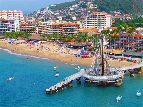 Los Muertos Beach - Yacht Charters Puerto Vallarta