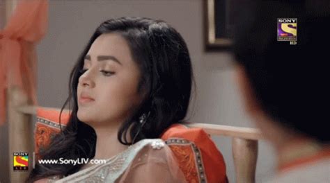 Tejaswi Prakash Rishta Likhenge Hum Naya GIF - Tejaswi Prakash Rishta ...