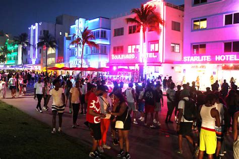 Miami Beach sets spring break curfew after shootings : NPR