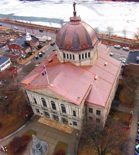 Bradford County Courthouse - Evans Roofing Company, Inc.