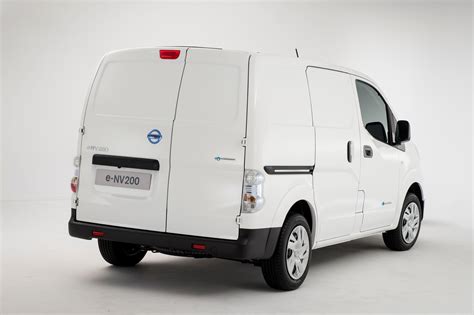 Nissan e-NV200 Cargo Photos and Specs. Photo: e-NV200 Cargo Nissan ...