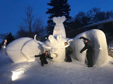 Awesome Snow Sculptures You Have To See [PHOTOS]