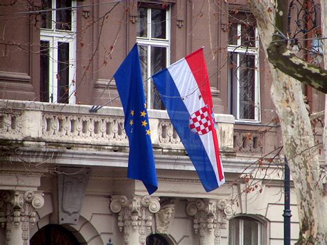 Croatia votes for country's new president - Foreign Policy News