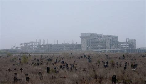 Ruins of Donetsk International Airport, April 2017 [1024x592] : r/DestructionPorn