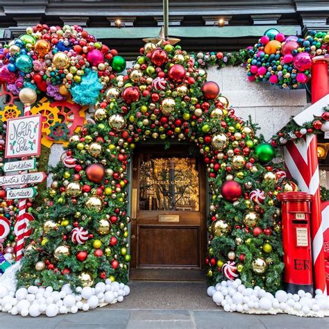 The Ivy Chelsea Garden on Instagram: “We're ready for service... ️💫🍭 Join us in the restaurant ...