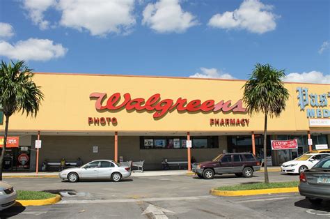 Walgreens | More photos from Central Shopping Center. A stri… | Flickr