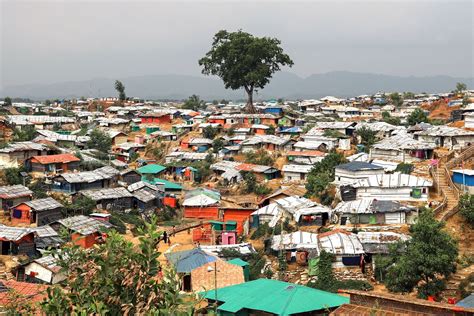 The Rohingyas: the security dimension of a deep humanitarian crisis