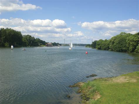 River Medina | Isle of Wight, United Kingdom, Estuary, Wildlife, & Map ...