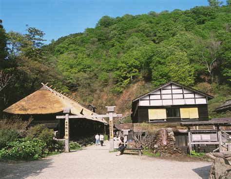 Tsurunoyu Onsen (In Nyuto Onsen) | Booking & other various services