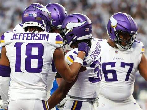 How The Minnesota Vikings Can Get Into The NFL Playoffs In Week 18