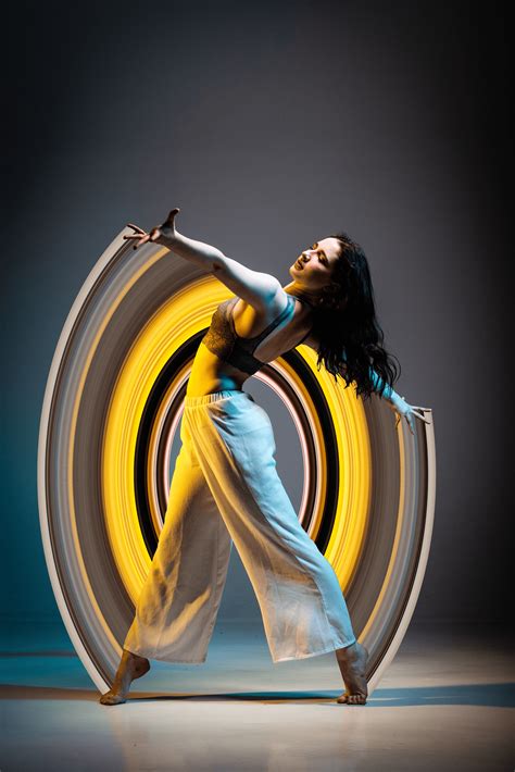 Light Painting Photography, Dance Photography, Creative Photography ...