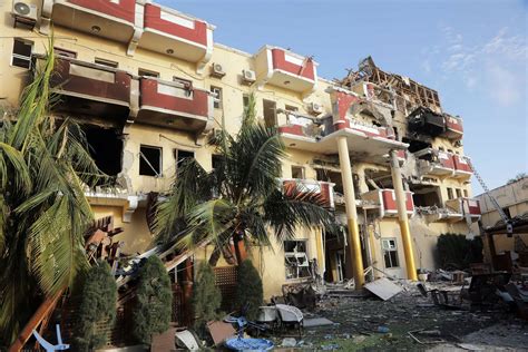 At least 21 killed in Somalia hotel siege, many hostages freed | The ...