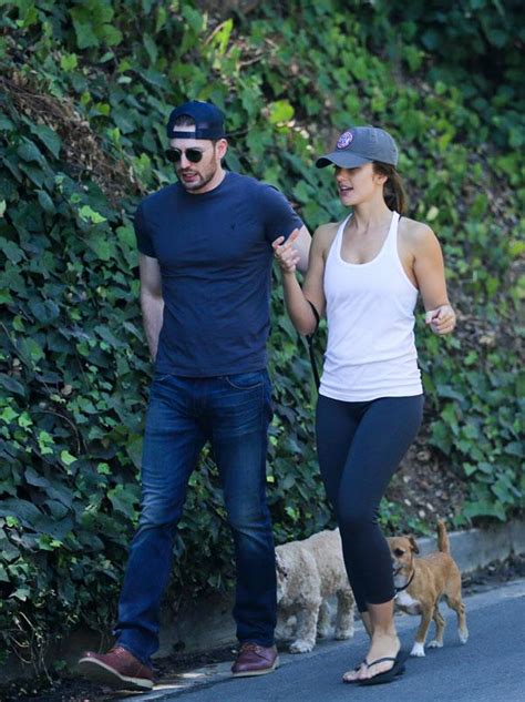 Back On Again? Chris Evans & Minka Kelly Walk Dogs In Los Angeles –– 8 ...