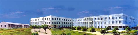 Narasaraopeta Engineering College | Fees, Placements, Courses ...