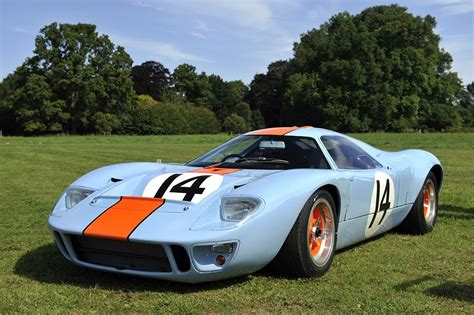 Supercar & Sports Car Pictures (Ultimate Hub) | Pictures of sports cars, Ford gt, Ford gt40