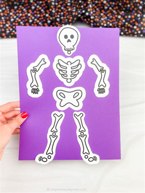 Easy Skeleton Halloween Craft For Kids [Free Template]