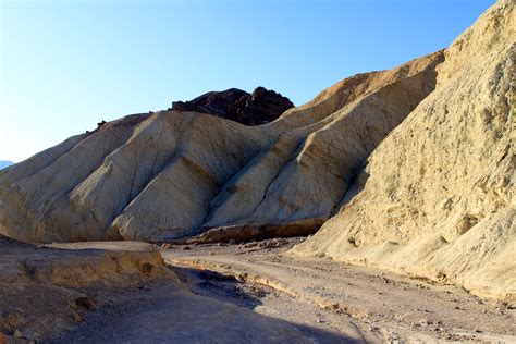 Golden Canyon Hike in Death Valley & Star Wars Locations - California Through My Lens