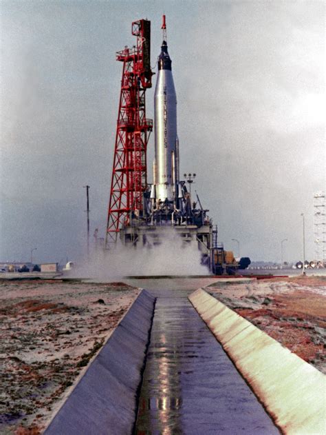 Mercury 7 launch