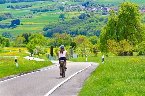 Alemania construirá carreteras solo para ciclistas - Planeta Triatlón