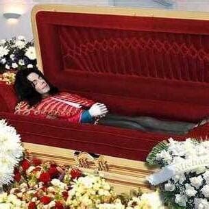 Michael Jackson Coffin Photo