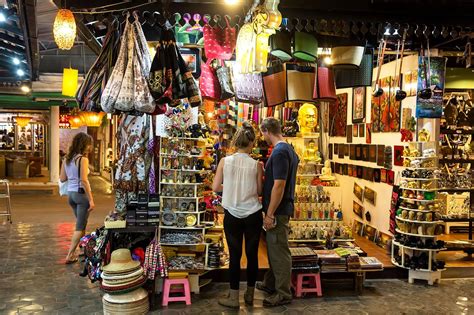 10 Best Bangkok Night Markets - Where to Shop at Night in Bangkok – Go Guides