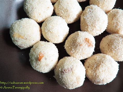 Easy Rava Laddu (Without Milk and Coconut) » ãhãram