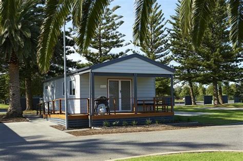 Adelaide Shores Caravan Park: 2017 Prices, Reviews & Photos (West Beach ...