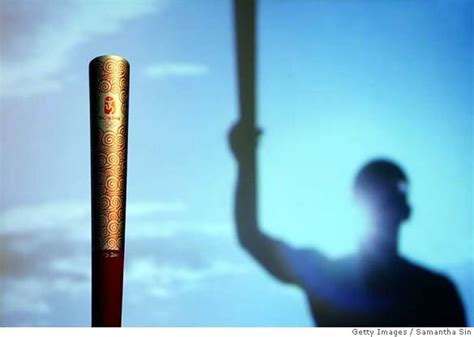 Olympic torch visit sparks controversy in S.F.