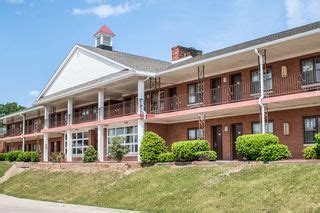 Book Econo Lodge Hotels in Williamsport, PA - Choice Hotels