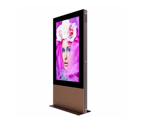 Freestanding 43" Outdoor Digital Signage | Architonic