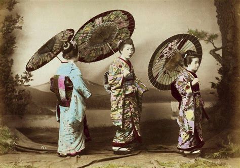 Japan Wallpapers and Images: More Japanese Geisha Wallpapers