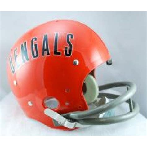 Cincinnati Bengals Helmet 1968-79 Throwback | Football helmets, Bengals ...