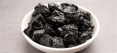 Shilajit Benefits, How to Use, Nutrition Facts and Side Effects - Dr. Axe