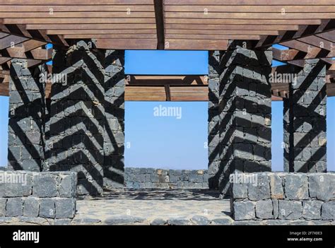 al wahbah crater Stock Photo - Alamy