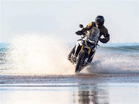 TRIUMPH TIGER 900 RALLY PRO (2020 - on) Review | MCN